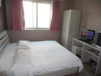 Beijing Hongba Express Hotel Exterior photo